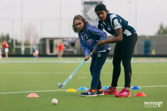 FieldGood Hockey Tournament Louvain-la-Neuve Club fieldhockey Belgique tournoi all-inclusive sport folklore parahockey handisport sport pour tous projet social sociétal Hockey Together