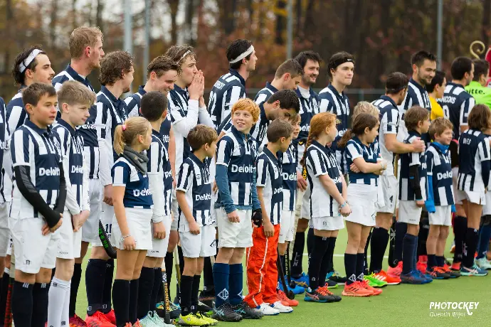 FieldGood Hockey Tournament Louvain-la-Neuve Club fieldhockey Belgique tournoi all-inclusive sport folklore bénévole volontaire aide soutien humain expérience Team Orga organisation professionnel LLN LLNHC Ottignies