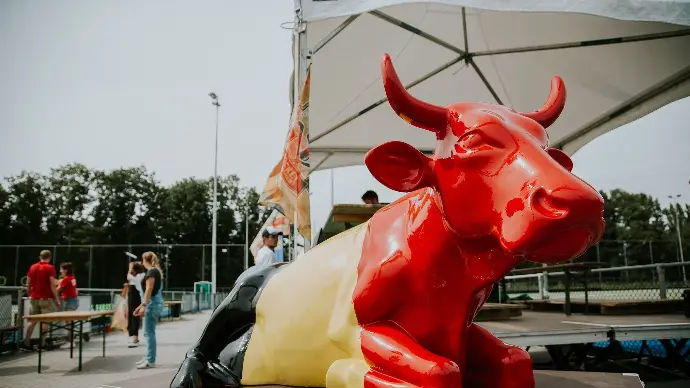 FieldGood 2022 Hockey Tournament fieldhockey hockey Louvain-la-Neuve folklore décoration vache infrastructure