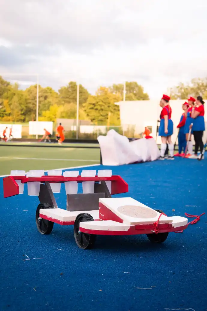 FieldGood Hockey fieldhockey Tournament Louvain-la-Neuve tournoi sport folklore mètre DIY décoration