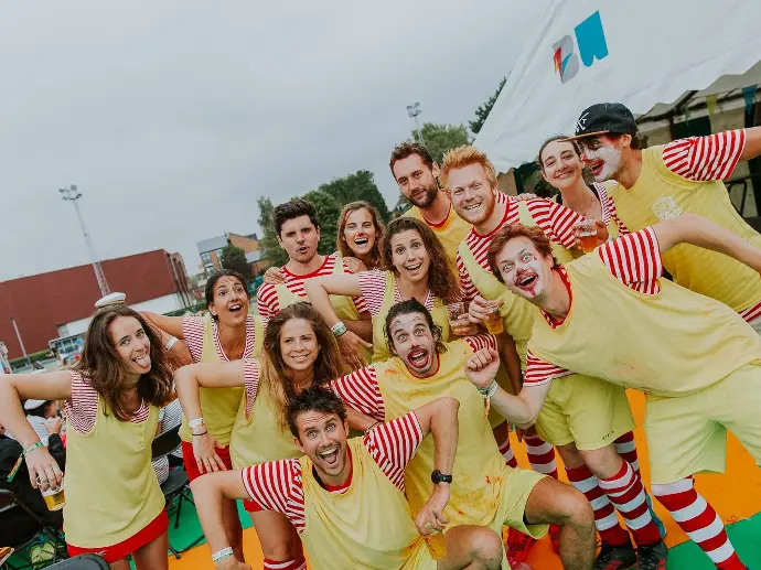 FieldGood Hockey Tournament Louvain-la-Neuve Club fieldhockey Belgique tournoi all-inclusive sport folklore déguisement DYI