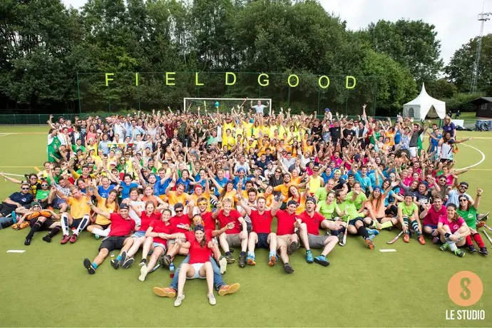 FieldGood Hockey Tournament Louvain-la-Neuve Club fieldhockey Belgique tournoi all-inclusive sport folklore Game Over Day Night historique galerie photo